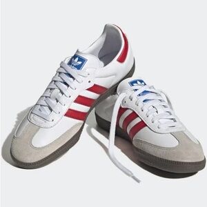 RED ADIDAS SAMBAS